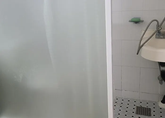 Male-only Single In Seoul, Quiet, Convenient Access To Anywhere In Seoul, Great View, Good Value, Shared Kitchen, Randomly Assigned Bed and breakfast *