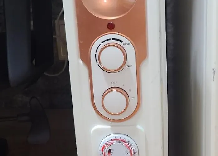 Bed and breakfast Male-only Single In Seoul, Quiet, Convenient Access To Anywhere In Seoul, Great View, Good Value, Shared Kitchen, Randomly Assigned Seúl
