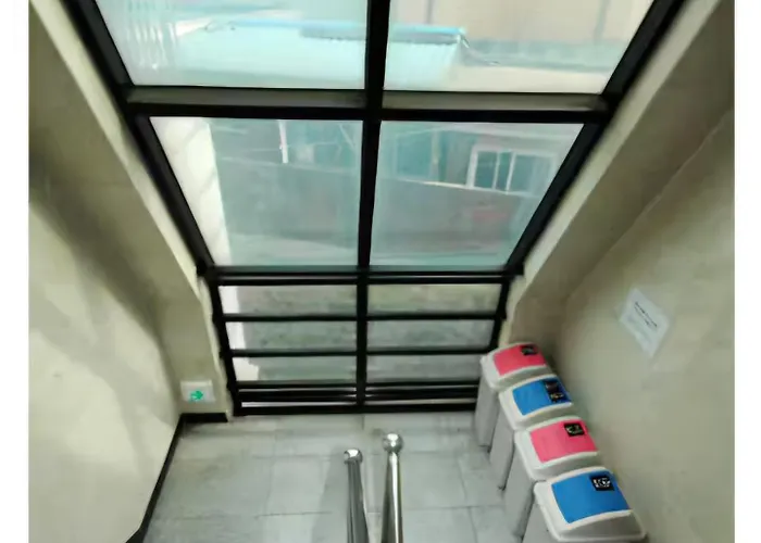 Bed and breakfast Male-only Single In Seoul, Quiet, Convenient Access To Anywhere In Seoul, Great View, Good Value, Shared Kitchen, Randomly Assigned *