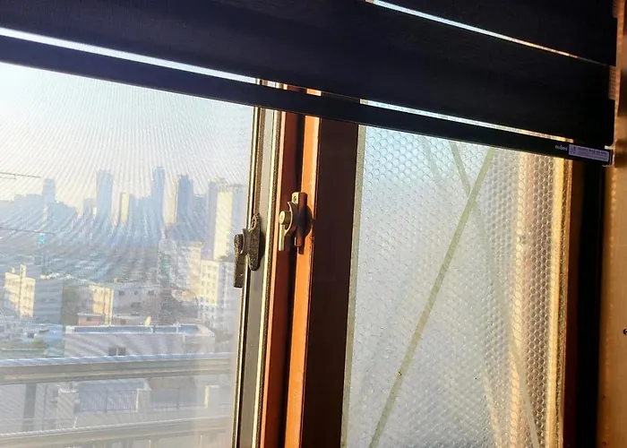 Male-only Single In Seoul, Quiet, Convenient Access To Anywhere In Seoul, Great View, Good Value, Shared Kitchen, Randomly Assigned * Seúl