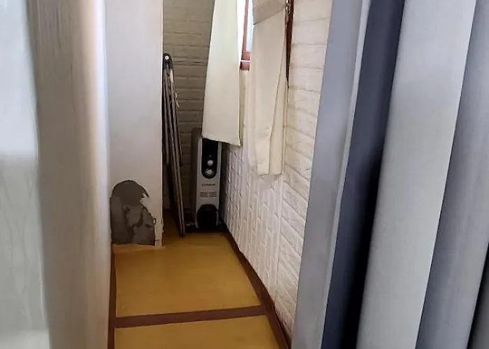 Bed and breakfast Male-only Single In Seoul, Quiet, Convenient Access To Anywhere In Seoul, Great View, Good Value, Shared Kitchen, Randomly Assigned
