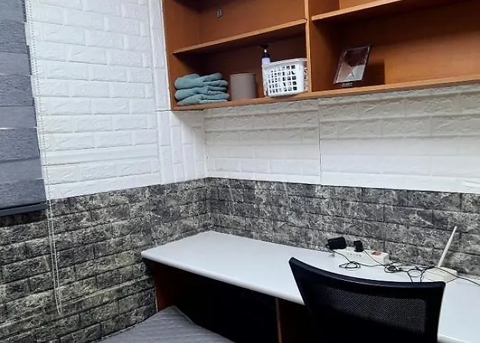 Bed and breakfast Male-only Single In Seoul, Quiet, Convenient Access To Anywhere In Seoul, Great View, Good Value, Shared Kitchen, Randomly Assigned Seúl